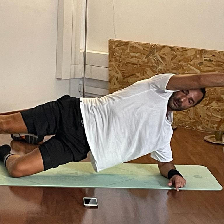 tristan-power-pilates-vinyasa-yoga-a-little-family